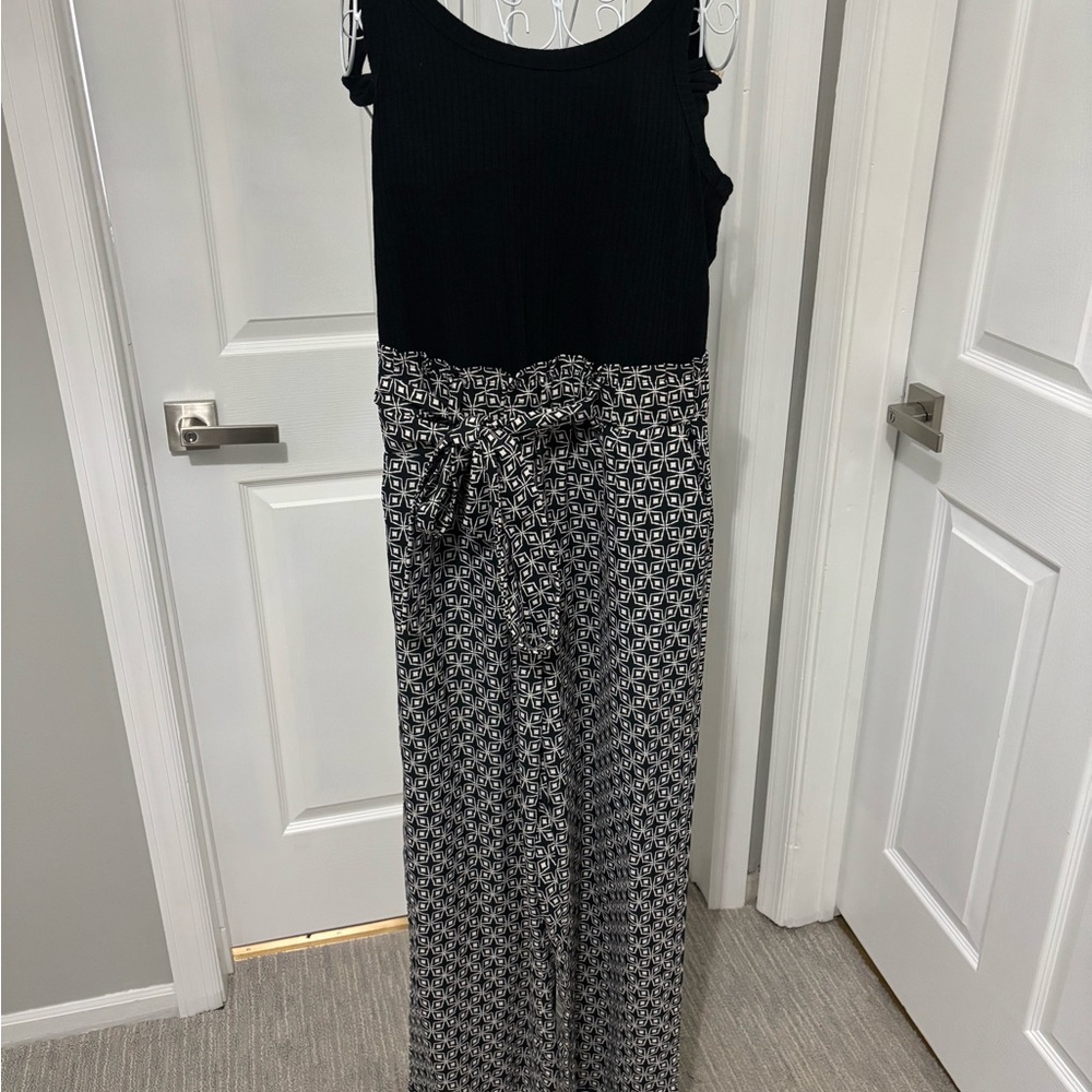 Black and White Patterned Jumpsuit